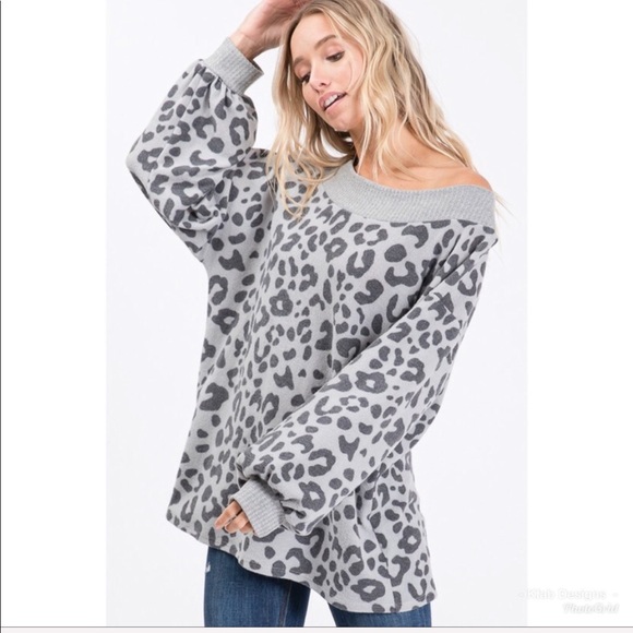❤️LAST 3! Brushed Hacci Wide Neck Oversized Tunic! - Picture 7 of 8